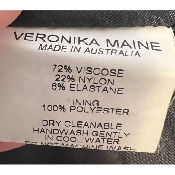 Veronika Maine Neutral Gray Minimalist Long Trench Coat Size 10 - Picture 6 of 9